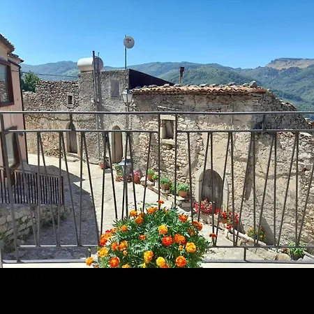 Diffuso Montalbano Borgo Antico - La Casetta Del Vento Hotel